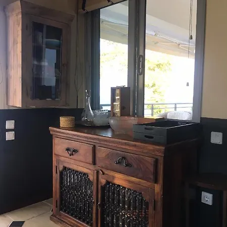 Sea View House * Platamónasz